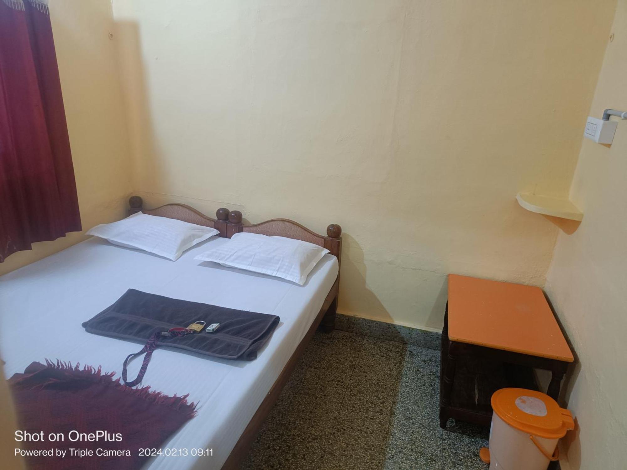 Vicky'S Home Stay Hampi Exterior foto